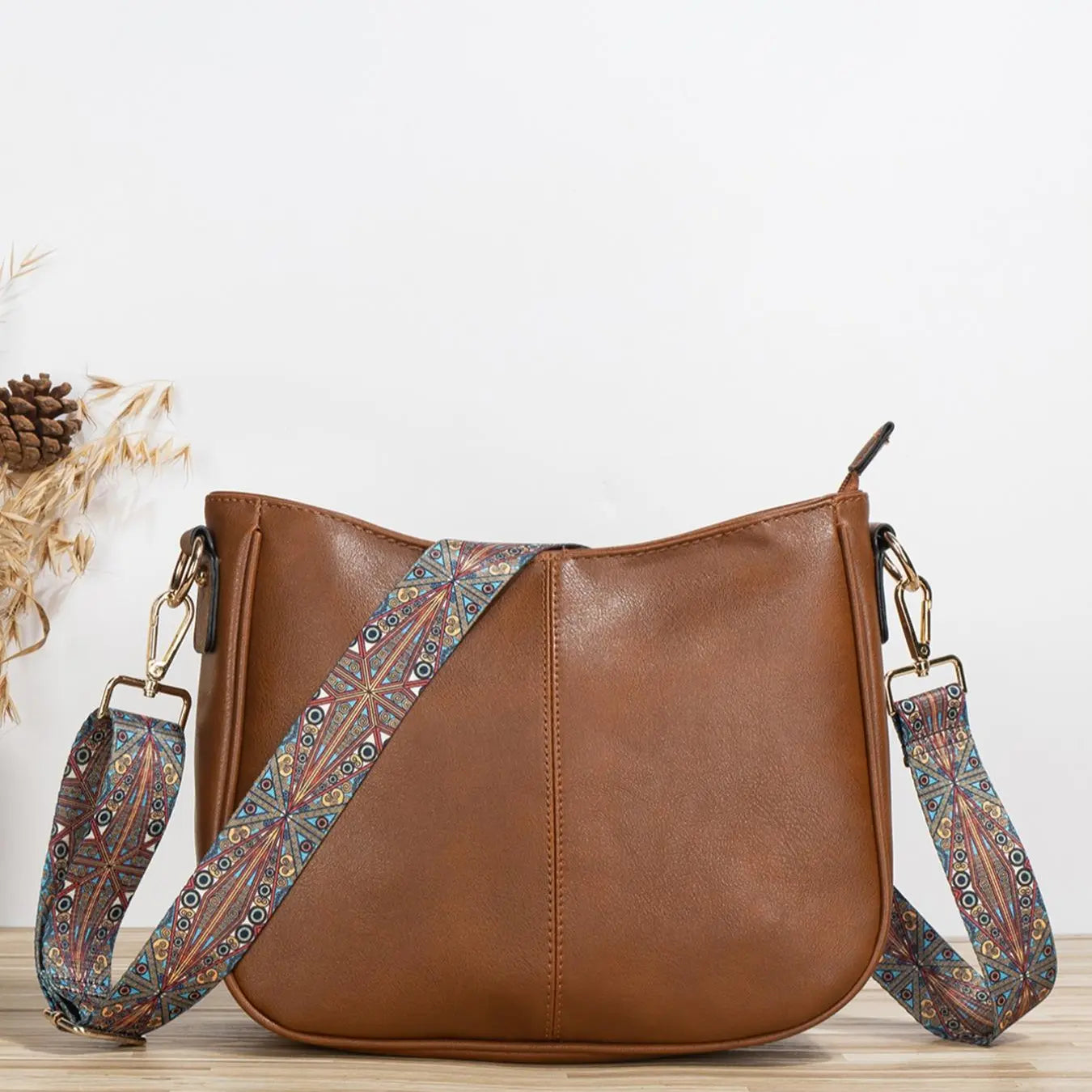 Fashionable Solid Color Crossbody Bag – Perfect for Casual & Commuting