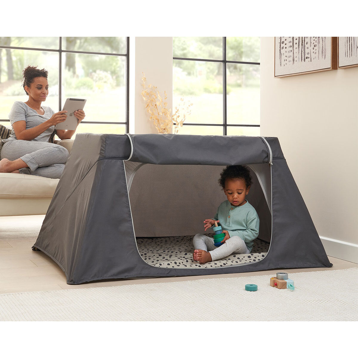 Cozee Go Day & Night Travel Cot Bundle, Oak & Charcoal Finish