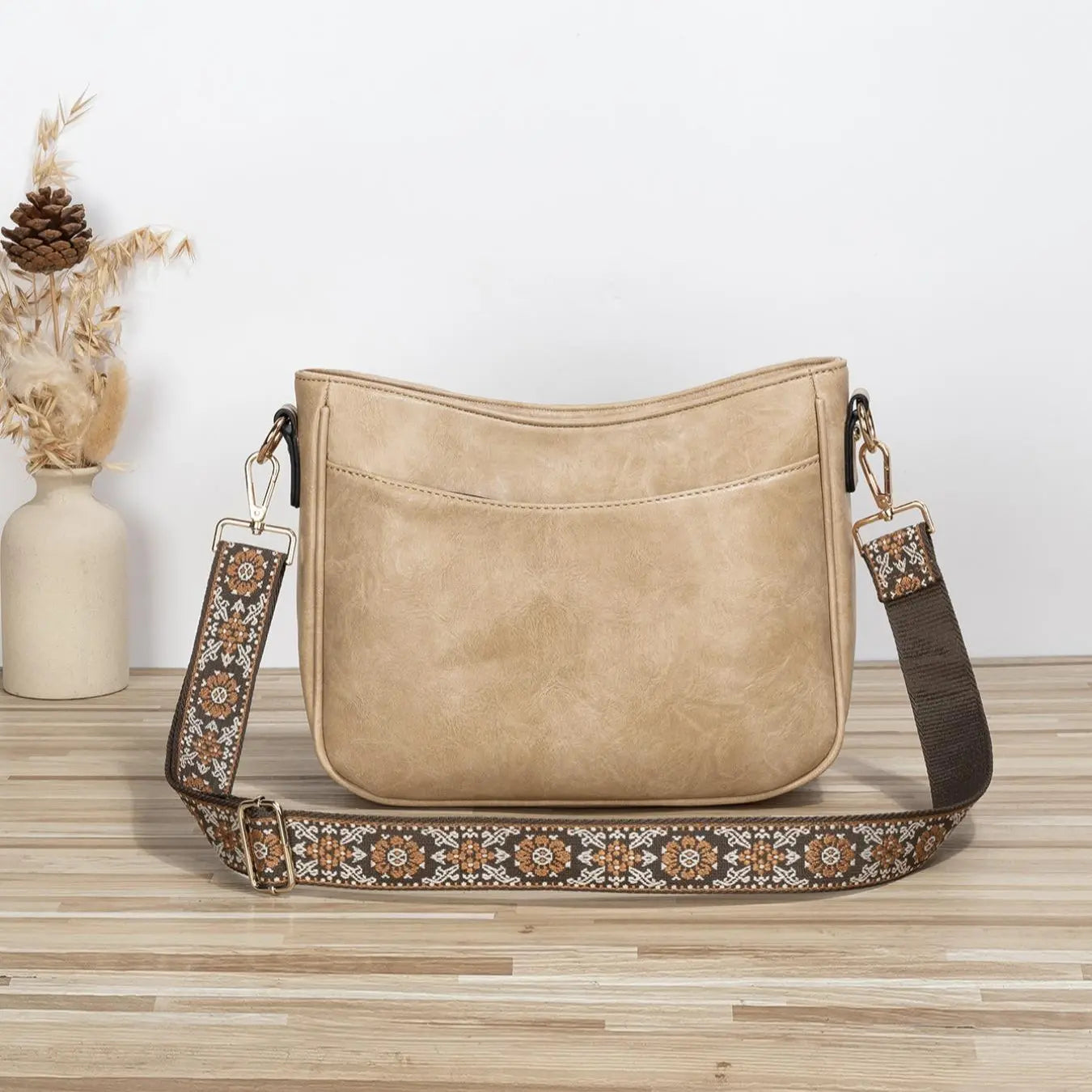 Fashionable Solid Color Crossbody Bag – Perfect for Casual & Commuting