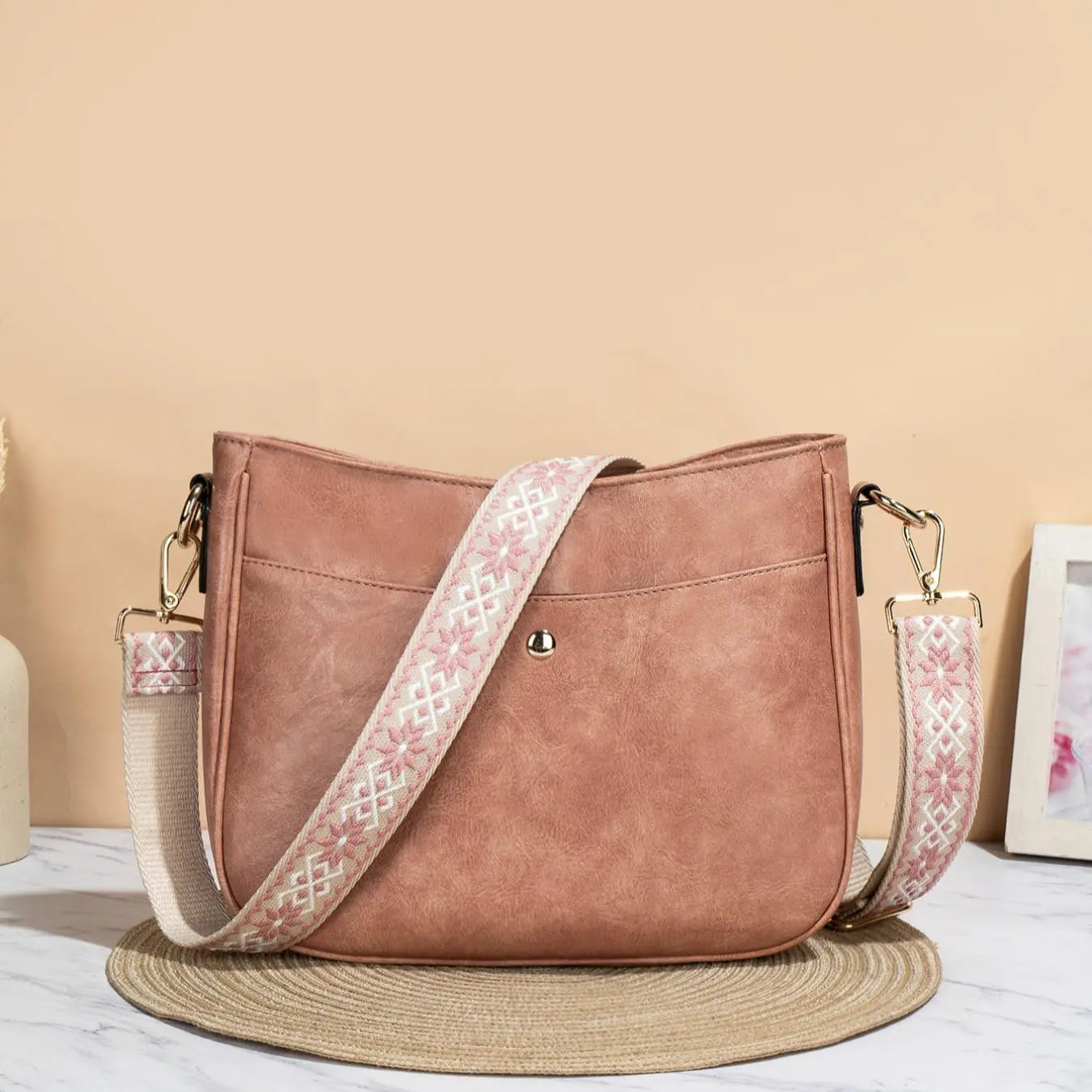 Fashionable Solid Color Crossbody Bag – Perfect for Casual & Commuting